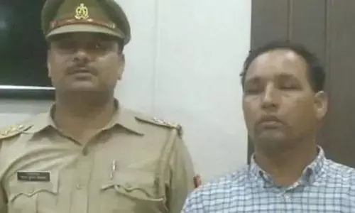 गाजियाबाद में खुद को एडीएम सिटी बताकर अवैध कामों के लिए डालता था दबाव, पुलिस ने किया गिरफ्तार