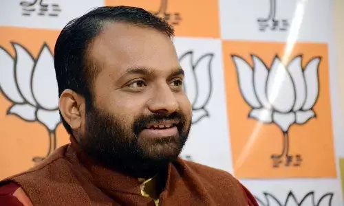 भ्रष्ट और माफिया आजम खान के पैरों पर समाजवादी पार्टी को गिरवी रख दिया है अखिलेश यादव ने - डॉ चन्द्रमोहन भ्रष्ट और माफिया आजम खान के पैरों पर समाजवादी पार्टी को गिरवी रख दिया है अखिलेश यादव ने - डॉ चन्द्रमोहन