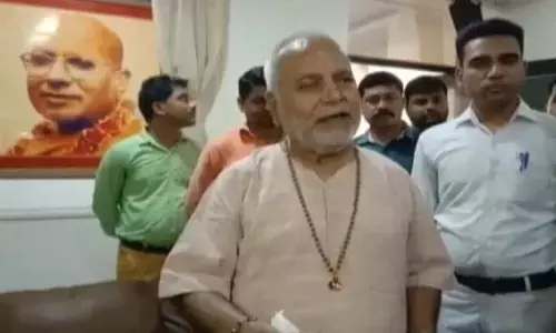 स्वामी चिन्मयानंद से SIT ने बीती रात 7 घंटे तक की पूछताछ, और फिर हुई ये बात!