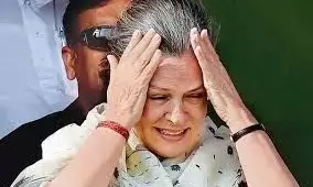 рдХрд╛рдВрдЧреНрд░реЗрд╕ рдкрд╛рд░реНрдЯреА рдХреЗ рд▓рд┐рдП рдкреНрд░реЗрд░рдХ рд╢рдмреНрдж рдЦрдбрд╝реА рдХрд░ рджреА рдореБрд╢реНрдХрд┐рд▓, рд╕реЛрдирд┐рдпрд╛ рдЧрд╛рдВрдШреА рдиреЗ рдХрд╣рд╛ рдЗрд╕реЗ рдЕрдм рд╣рдЯрд╛рдУрдВ рдХрд╛рдВрдЧреНрд░реЗрд╕ рдкрд╛рд░реНрдЯреА рдХреЗ рд▓рд┐рдП рдкреНрд░реЗрд░рдХ рд╢рдмреНрдж рдЦрдбрд╝реА рдХрд░ рджреА рдореБрд╢реНрдХрд┐рд▓, рд╕реЛрдирд┐рдпрд╛ рдЧрд╛рдВрдШреА рдиреЗ рдХрд╣рд╛ рдЗрд╕реЗ рдЕрдм рд╣рдЯрд╛рдУрдВ