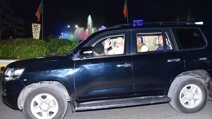 पीएम नरेंद्र मोदी मां हीराबाई से आशीर्वाद लेकर करेंगे अपने 69वें जन्मदिन की शुरुआत पीएम नरेंद्र मोदी मां हीराबाई से आशीर्वाद लेकर करेंगे अपने 69वें जन्मदिन की शुरुआत