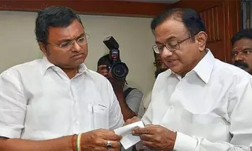 कार्ति चिदंबरम ने पिता पी चिदंबरम को जन्मदिन के मौके पर जेल में भेजा लेटर, लिखा- कोई 56 आपको रोक नहीं सकता