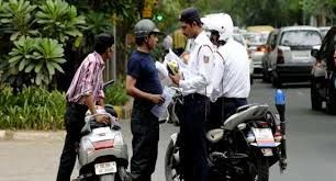 नई एक्टिवा पर लगा 1 लाख रुपए का जुर्माना, सामने आई ये बड़ी वजह नई एक्टिवा पर लगा 1 लाख रुपए का जुर्माना, सामने आई ये बड़ी वजह