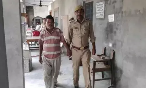 हरदोई में दलित युवक को जिंदा जलाने के मामले में प्रेमिका समेत 3 गिरफ्तार