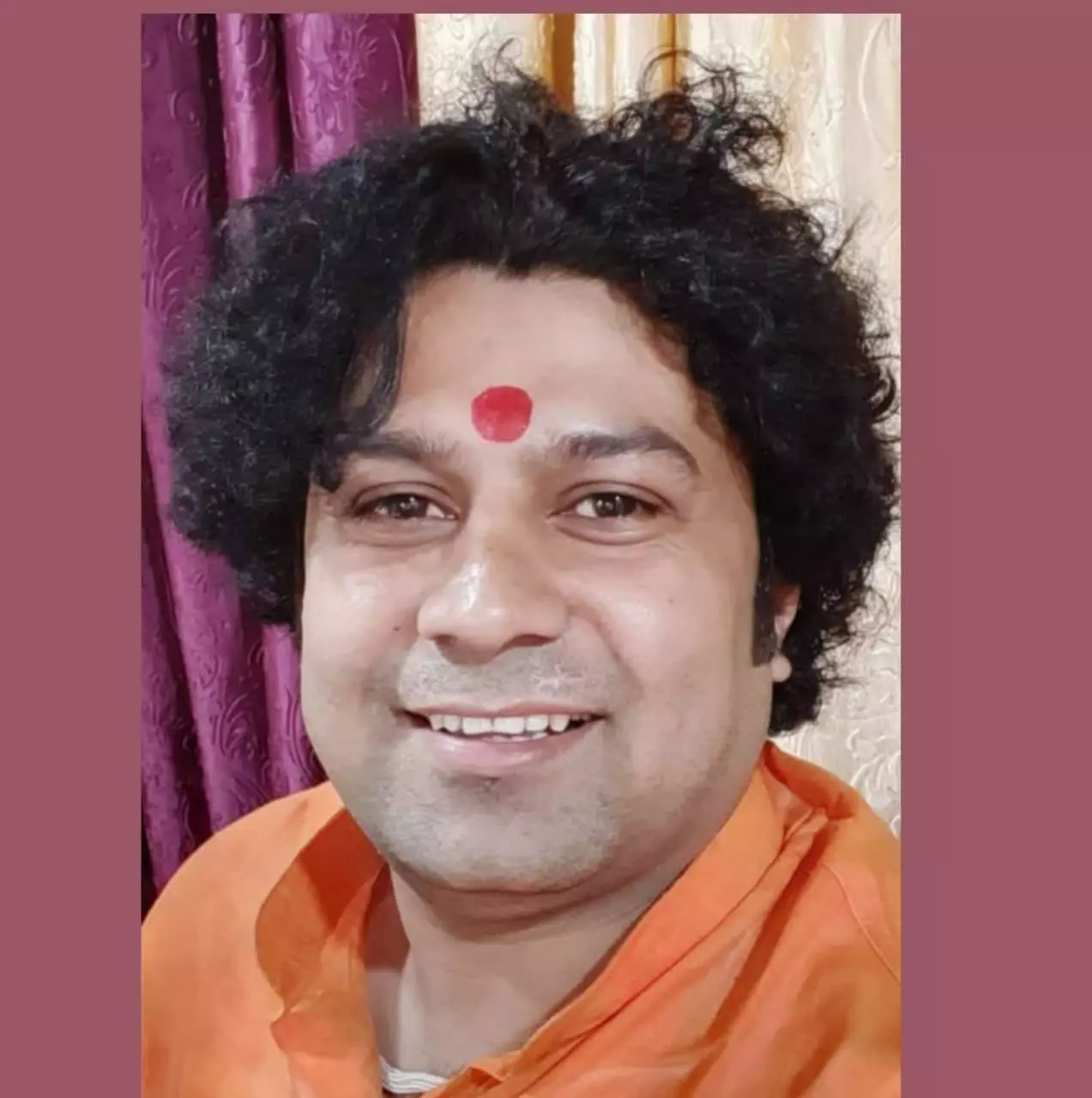 बदमाश भृगुवंशी आशुतोष पाण्डेय की गिरफ़्तारी के लिए ईनाम की राशि बढ़ाकर की गई 25,000 हजार बदमाश भृगुवंशी आशुतोष पाण्डेय की गिरफ़्तारी के लिए ईनाम की राशि बढ़ाकर की गई 25,000 हजार