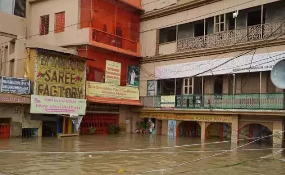 पूर्वांचल में बाढ़ का कहर: वाराणसी, चंदौली, गाजीपुर और बलिया में गंगा खतरे के निशान के पार
