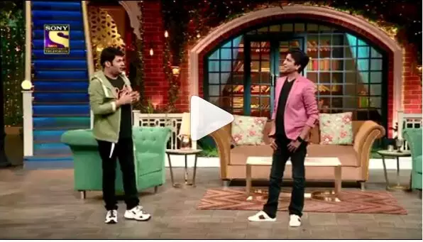आप को लेकर कपिल शर्मा ने ली कुमार विश्वास की चुटकी, तो कुमार ने दिया ये करारा जबाब आप को लेकर कपिल शर्मा ने ली कुमार विश्वास की चुटकी, तो कुमार ने दिया ये करारा जबाब