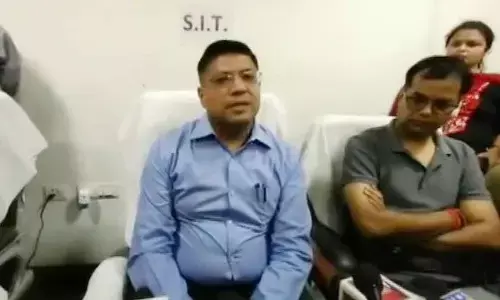 चिन्मयानंद ही नहीं पीड़िता के 2 चचेरे भाई समेत 3 लोग और गिरफ्तार