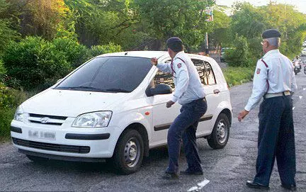 सीओ की कार सहारनपुर में... मुजफ्फरनगर में कटा चालान, ये है पूरा मामला