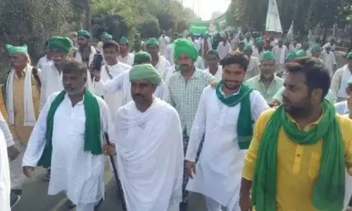 рдХрд┐рд╕рд╛рдиреЛрдВ рдХреЛ рд╕рд░рдХрд╛рд░ рдордирд╛рдиреЗ рдореЗрдВ рд░рд╣реА рд╕рдлрд▓, рд▓реЗрдХрд┐рди рдХрд┐рд╕рд╛рдиреЛрдВ рдХреЗ 5 рдорд╛рдВрдЧреЛрдВ рдкрд░ рд╣реА рдмрди рд╕рдХреА рдмрд╛рдд рдХрд┐рд╕рд╛рдиреЛрдВ рдХреЛ рд╕рд░рдХрд╛рд░ рдордирд╛рдиреЗ рдореЗрдВ рд░рд╣реА рд╕рдлрд▓, рд▓реЗрдХрд┐рди рдХрд┐рд╕рд╛рдиреЛрдВ рдХреЗ 5 рдорд╛рдВрдЧреЛрдВ рдкрд░ рд╣реА рдмрди рд╕рдХреА рдмрд╛рдд