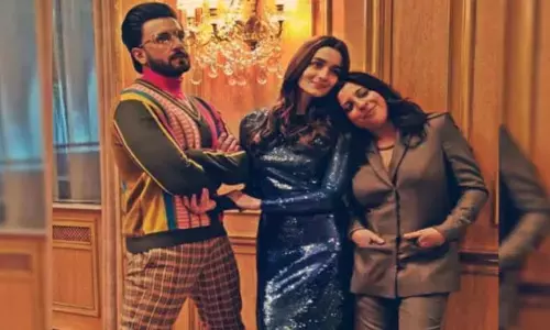 рд░рдгрд╡реАрд░ рд╕рд┐рдВрд╣ рдХреА рдпреЗ рдлрд┐рд▓реНрдо рдСрд╕реНрдХрд░ рдореЗрдВ рд╣реБрдИ рдиреЙрдорд┐рдиреЗрдЯ, рдЬреЛрдпрд╛ рдЕрдЦреНрддрд░ рдиреЗ рдпреЗ рдмрдбрд╝реА рдмрд╛рдд рдХрд╣ рдХрд░ рдЬрддрд╛рдИ рдЦреБрд╢реА рд░рдгрд╡реАрд░ рд╕рд┐рдВрд╣ рдХреА рдпреЗ рдлрд┐рд▓реНрдо рдСрд╕реНрдХрд░ рдореЗрдВ рд╣реБрдИ рдиреЙрдорд┐рдиреЗрдЯ, рдЬреЛрдпрд╛ рдЕрдЦреНрддрд░ рдиреЗ рдпреЗ рдмрдбрд╝реА рдмрд╛рдд рдХрд╣ рдХрд░ рдЬрддрд╛рдИ рдЦреБрд╢реА