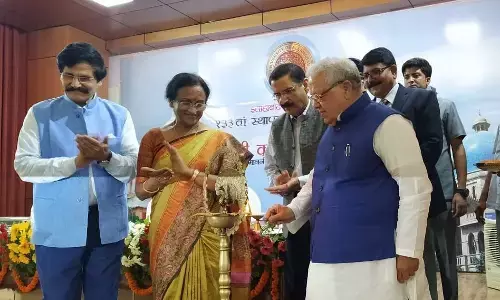 इविवि के 133वे स्थापना दिवस पर बोले राज्यपाल कलराज मिश्र यह विश्वविद्यालय महान व्यक्तित्व रूपी रत्नों का उत्पादक रहा है इविवि के 133वे स्थापना दिवस पर बोले राज्यपाल कलराज मिश्र यह विश्वविद्यालय महान व्यक्तित्व रूपी रत्नों का उत्पादक रहा है