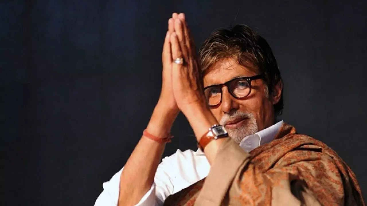 महानायक अमिताभ बच्चन को मिलेगा भारतीय सिनेमा का सबसे बड़ा सम्मान दादा साहब फाल्के अवार्ड