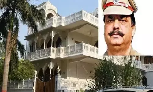 करोड़पति डीएसपी : 83 लाख मिली सैलरी, दस करोड़ से अधिक का बना लिया घर