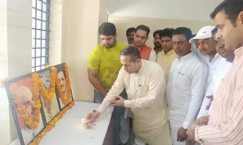 गन्ना किसान संस्थान के अध्यक्ष नवाब सिंह ने दीनदयाल उपाध्याय को दी श्रद्धांजलि