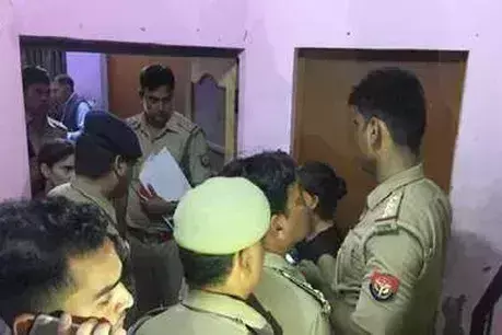 कश्मीरी छात्रा से प्रेम में नाकाम होने पर यूपी पुलिस के सिपाही के बेटे ने लगाई फांसी! कश्मीरी छात्रा से प्रेम में नाकाम होने पर यूपी पुलिस के सिपाही के बेटे ने लगाई फांसी!