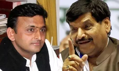 अखिलेश यादव को चाचा शिवपाल ने दी ये नसीहत, कहा- मान जाओ नहीं तो... अखिलेश यादव को चाचा शिवपाल ने दी ये नसीहत, कहा- मान जाओ नहीं तो...