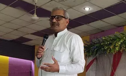 BJP सांसद जनार्दन मिश्रा ने IAS को दी मंच से धमकी, कहा- गढ्ढे में दफनाऊंगा