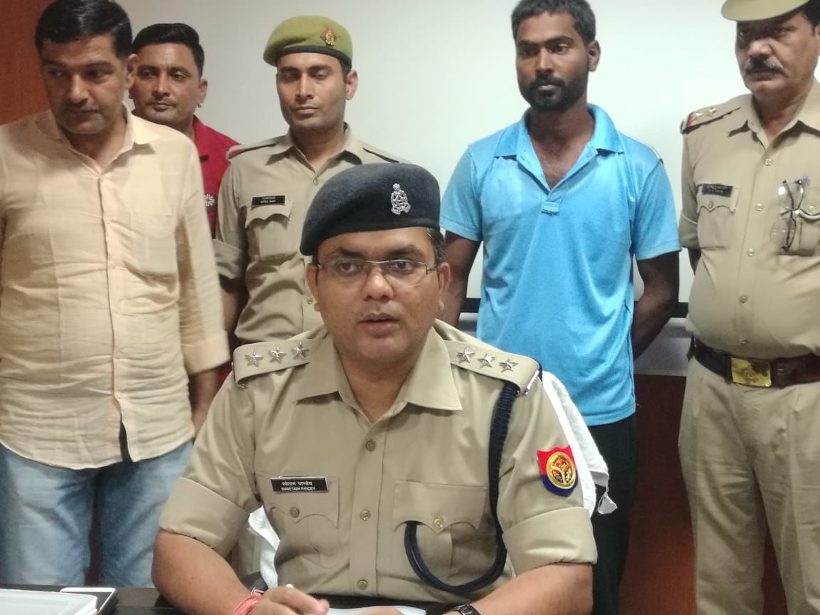हत्या के मामले में वाछिंत 25 हजार का इनामी बदमाश गिरफ्तार हत्या के मामले में वाछिंत 25 हजार का इनामी बदमाश गिरफ्तार