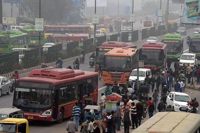 राजधनी दिल्ली में बेकाबू हुई DTC बस,  तीन को कुचला, एक की हालत गंभीर