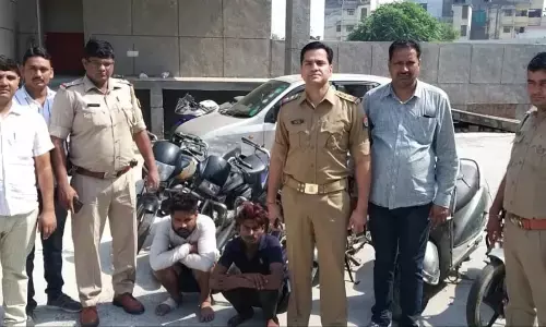 थाना फेस-3 पुलिस ने दो शातिर वाहन चोरों को पकड़ा,पाँच मोटर साईकिल व एक स्कूटी बरामद