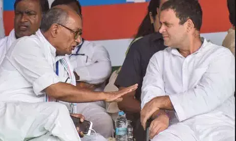 दिग्विजय सिंह बने कांग्रेस के लिए भस्मासुर, तो कांग्रेस में प्रधानमंत्री पद के दावेदार रहे राहुल गांधी आखिर कहां हैं?