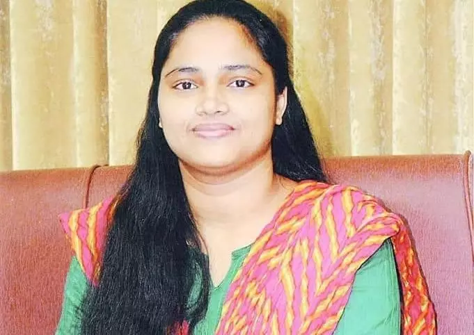प्रयागराज की कुमारी प्रतिभा मिश्रा ने पीसीएस की परीक्षा में 18वीं रैंक की हासिल