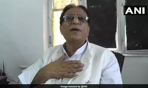 रामपुर में आज़म खान ने किया खुलासा, मेरा मानसिक दबाब में 22 किलो वजन कम हो गया रामपुर में आज़म खान ने किया खुलासा, मेरा मानसिक दबाब में 22 किलो वजन कम हो गया