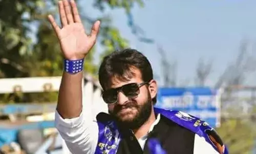 मुख्तार अंसारी के बेटे अब्बास ने नियमों को तोड़कर खरीदे हथियार, पुलिस ने की चार्जशीट दाखिल मुख्तार अंसारी के बेटे अब्बास ने नियमों को तोड़कर खरीदे हथियार, पुलिस ने की चार्जशीट दाखिल