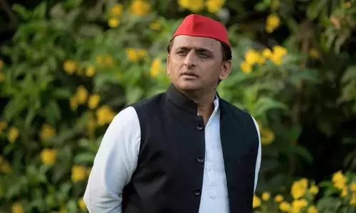 कमलेश तिवारी हत्याकांड: अखिलेश यादव ने दिया सरकार पर खतरनाक बयान कमलेश तिवारी हत्याकांड: अखिलेश यादव ने दिया सरकार पर खतरनाक बयान