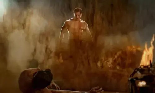 Dabangg 3 Trailer : एक्शन से भरपूर सलमान की फिल्म दबंग 3 का ट्रेलर रिलीज, चुलबुल पांडेय की हुई वापसी