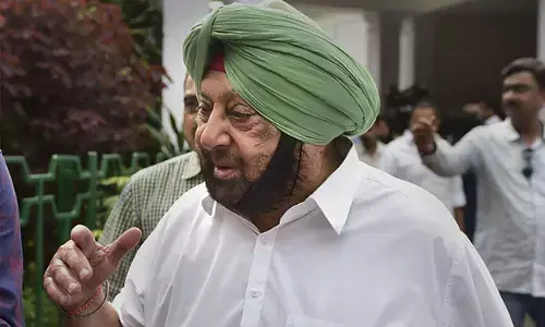 कैप्टन अमरिंदर की पत्नी ने लगाये कांग्रेस अध्यक्ष पर गंभीर आरोप कैप्टन अमरिंदर की पत्नी ने लगाये कांग्रेस अध्यक्ष पर गंभीर आरोप