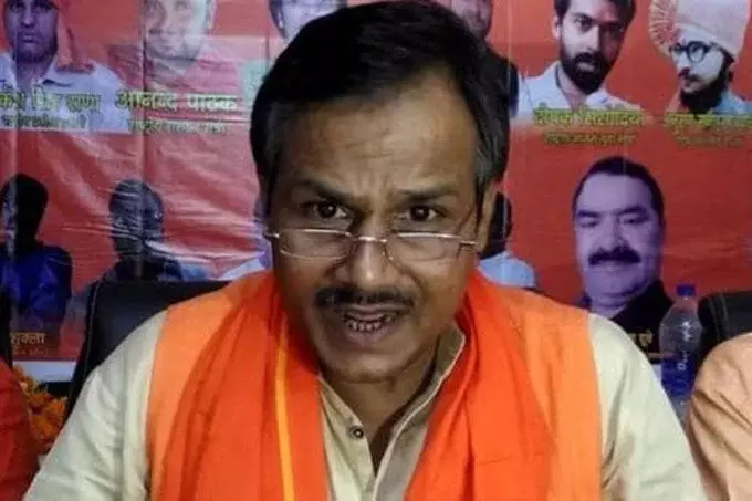 कमलेश तिवारी हत्याकांड: बरेली दरगाह के मौलाना के बाद एक वकील भी गिरफ्तार कमलेश तिवारी हत्याकांड: बरेली दरगाह के मौलाना के बाद एक वकील भी गिरफ्तार