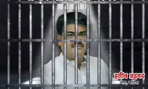 सपा विधायक जवाहरलाल हत्याकांड में करवरिया बधू दोषी करार , कोर्ट 4को करेगी सजा का ऐलान लेकिन इस पोस्टर ने मचाया हंगामा सपा विधायक जवाहरलाल हत्याकांड में करवरिया बधू दोषी करार , कोर्ट 4को करेगी सजा का ऐलान लेकिन इस पोस्टर ने मचाया हंगामा