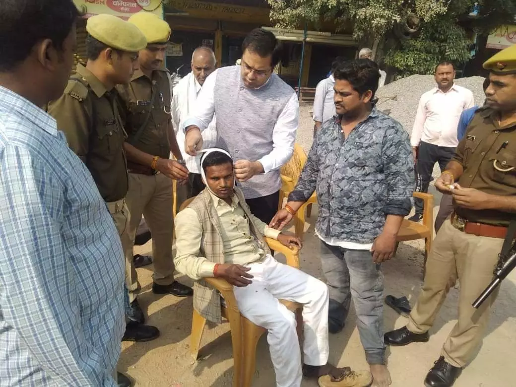 बहराइच पुलिस अधीक्षक सहृदयता पूर्ण कार्य के चलते लोगों की जुबान पर छाए हुए हैं,