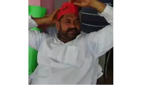 सपा के पूर्व जिलाध्यक्ष से जेल में मिलने जाएगा सपा का प्रतिनिधमंडल सपा के पूर्व जिलाध्यक्ष से जेल में मिलने जाएगा सपा का प्रतिनिधमंडल