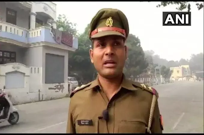 ट्रांसफर से नाराज दरोगा ने लगाई 65 किमी की दौड़, रास्ते में बेहोश होकर गिरा और फिर ...