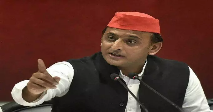 अखिलेश यादव का 2022 का चुनाव को लेकर बड़ा ऐलान, देखिये और क्या बोले ? अखिलेश यादव का 2022 का चुनाव को लेकर बड़ा ऐलान, देखिये और क्या बोले ?