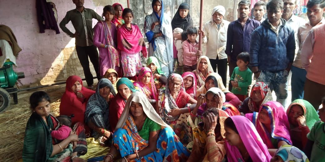 सांढ़ के हमले से किसान की दर्दनाक मौत, बेहद गरीब है मृतक सांढ़ के हमले से किसान की दर्दनाक मौत, बेहद गरीब है मृतक