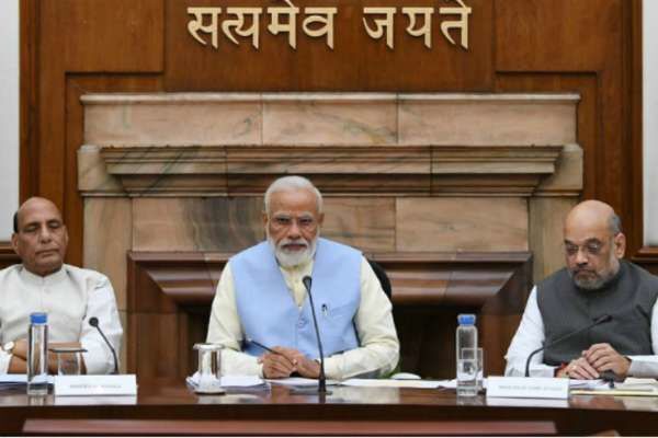 जासूसी के इस मुश्किल समय में सरकार, केंद्रीय मंत्री, पत्रकार, विपक्ष के नेता सब शिकार हैं जासूसी के इस मुश्किल समय में सरकार, केंद्रीय मंत्री, पत्रकार, विपक्ष के नेता सब शिकार हैं