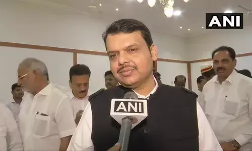 शपथ लेने के बाद फडणवीस ने बताया, रातों-रात कैसे बनी सरकार