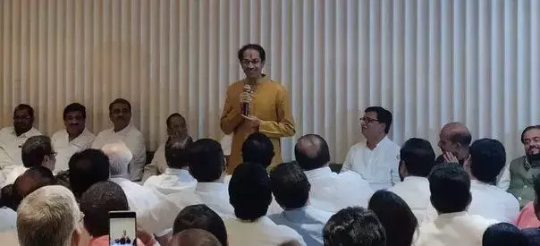 गठबंधन की बैठक में उद्धव ठाकरे ने सोनिया समेत सभी का किया धन्यवाद, कहा- बड़े भाई से मिलने दिल्ली जाऊंगा