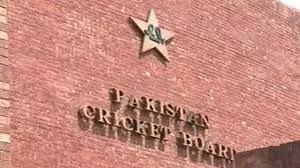 पाकिस्तान की सरजमीं पर एक दशक बाद टेस्ट क्रिकेट की वापसी,जानें क्यों बंद हुआ था पाकिस्तान में अंतरराष्ट्रीय क्रिकेट पाकिस्तान की सरजमीं पर एक दशक बाद टेस्ट क्रिकेट की वापसी,जानें क्यों बंद हुआ था पाकिस्तान में अंतरराष्ट्रीय क्रिकेट