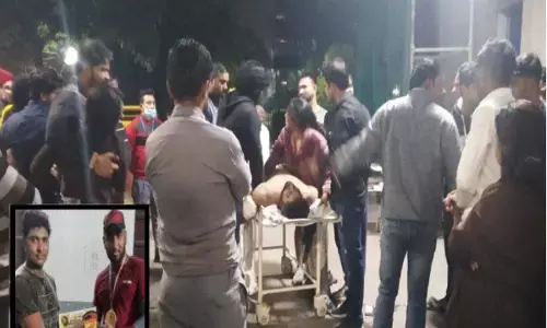 नोएडा में दो सगे भाईयों की आपसी रंजिश में हुई गोलीबारी में मौत