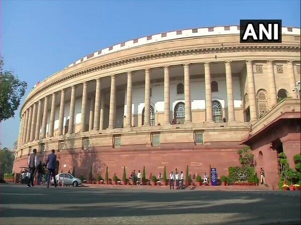मोदी कैबिनेट की बैठक शुरू,नागरिकता संशोधन बिल को मिलेगी मंजूरी? विधेयक पर क्यों है विवाद मोदी कैबिनेट की बैठक शुरू,नागरिकता संशोधन बिल को मिलेगी मंजूरी? विधेयक पर क्यों है विवाद