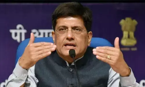 महाराष्ट्र सरकार पर पीयूष गोयल का आरोप, झूठ बोल रही उद्धव सरकार, नहीं मांगीं 80 ट्रेनें महाराष्ट्र सरकार पर पीयूष गोयल का आरोप, झूठ बोल रही उद्धव सरकार, नहीं मांगीं 80 ट्रेनें