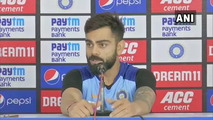 ऋषभ पंत को लेकर विराट कोहली ने तोड़ी चुप्पी, कही ये बात ऋषभ पंत को लेकर विराट कोहली ने तोड़ी चुप्पी, कही ये बात