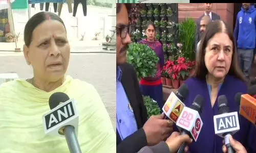 तेलंगाना एनकाउंटर पर बिहार की पूर्व सीएम राबड़ी देवी ने कही ठीक हुआ तो बीजेपी के नेता मेनका गाँधी ने किया विरोध