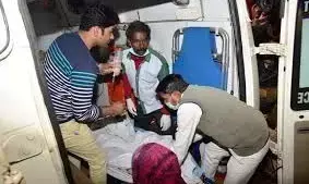 उन्नाव: दुष्कर्म पीड़िता को लेकर सफदरजंग अस्पताल के डॉक्टरों ने जारी किया मेडिकल बुलेटिन उन्नाव: दुष्कर्म पीड़िता को लेकर सफदरजंग अस्पताल के डॉक्टरों ने जारी किया मेडिकल बुलेटिन