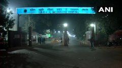 उन्नाव गैंगरेप पीड़िता दिल्ली के सफदरजंग अस्पताल दम तोड़ा,मरने से पहले भाई से कहा? उन्नाव गैंगरेप पीड़िता दिल्ली के सफदरजंग अस्पताल दम तोड़ा,मरने से पहले भाई से कहा?